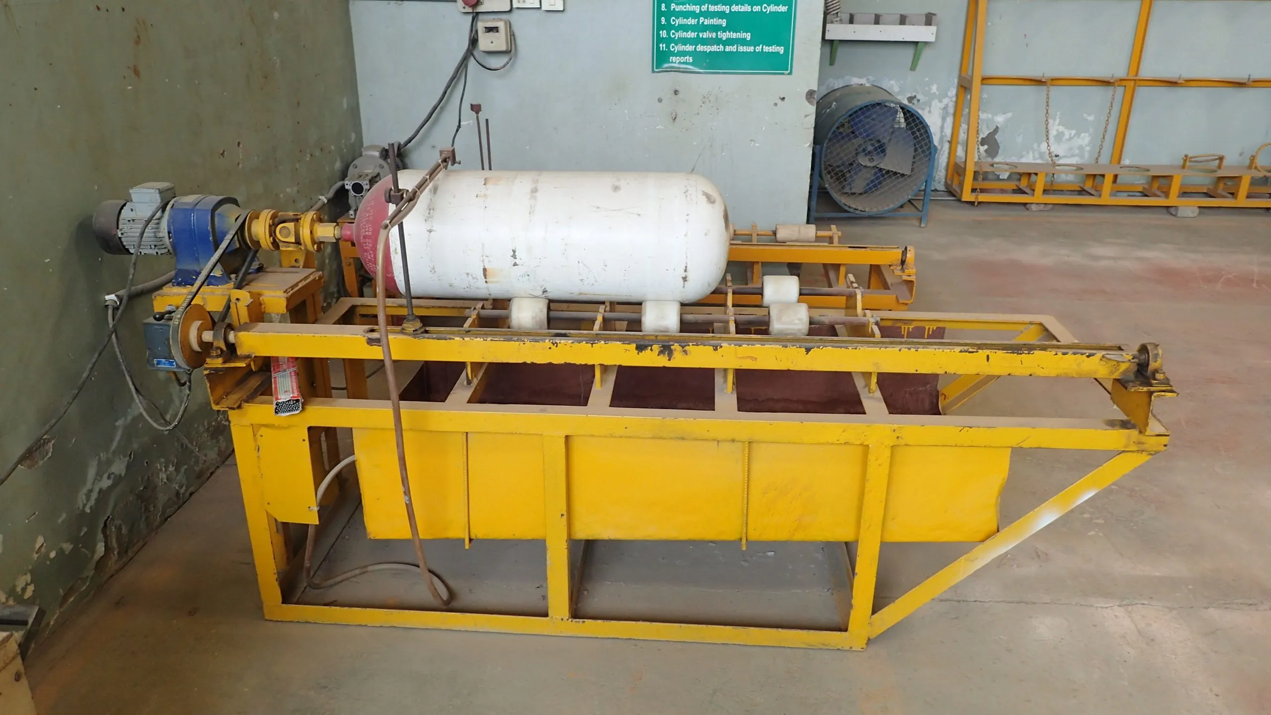 A CNG cylinder on the hydrostatic test rig